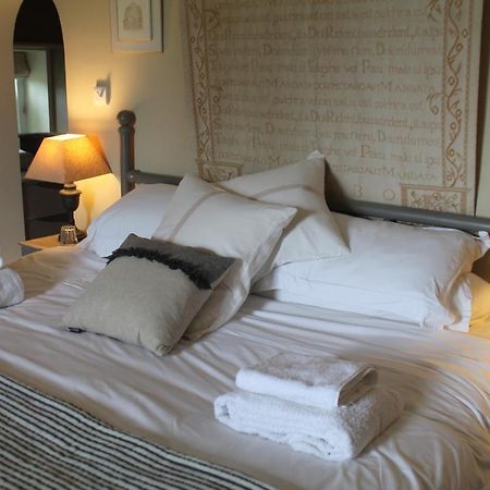 Roundhill Farmhouse Kelston Eksteriør billede